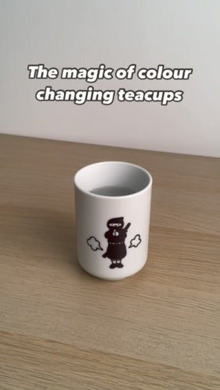 “Experience the wonder of Japanese color-changing teacups! Simply pour hot water