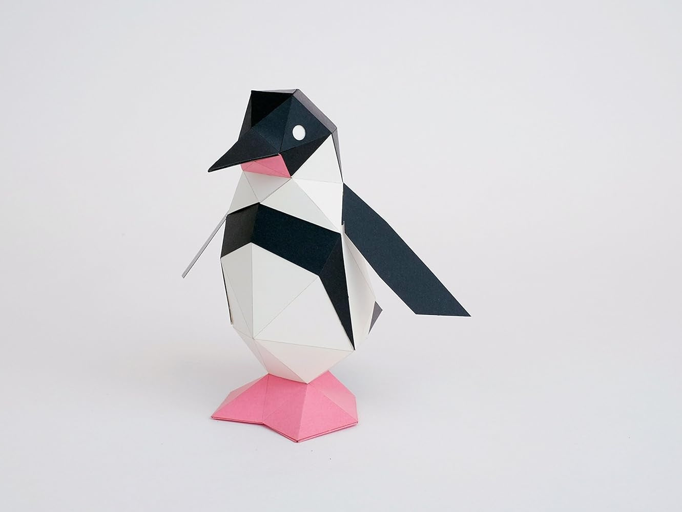 Bog Craft KAKU KAKU TINY Paper Craft - Penguin