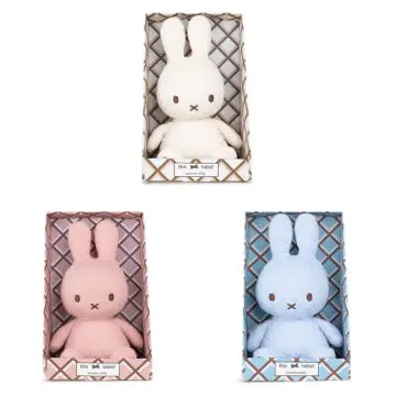 Bonbon Miffy Sitting in giftbox - 23 cm - 9"