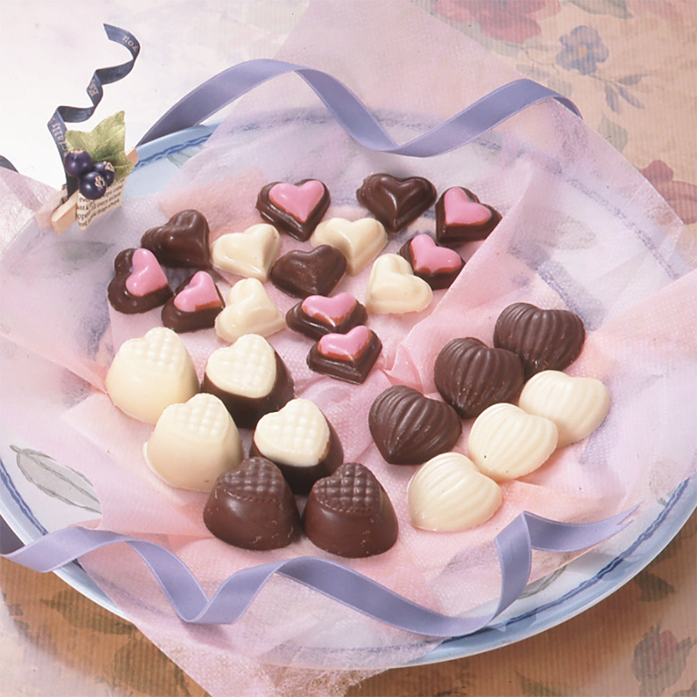 Cakeland Tiger Crown Simple Heart-Shape Chocolate Mould