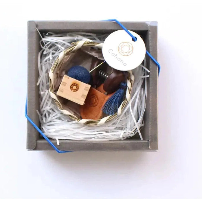 Cohana Seki Mini Scissors and Square Needle Cushion Set