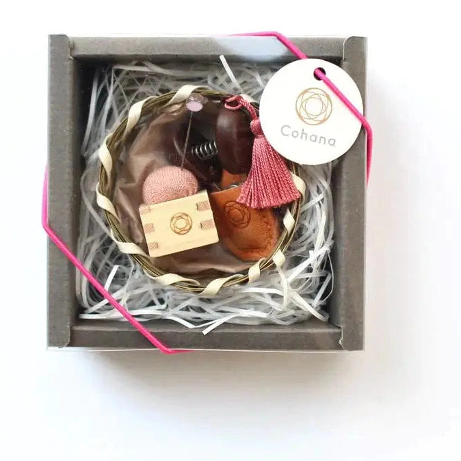 Cohana Seki Mini Scissors and Square Needle Cushion Set