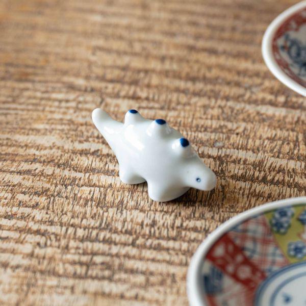 Edokko Stegosaurus Dino Chopstick Rest - White x Blue