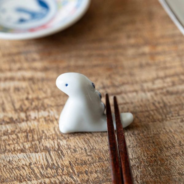Edokko T-Rex Dino Chopstick Rest - White x Blue