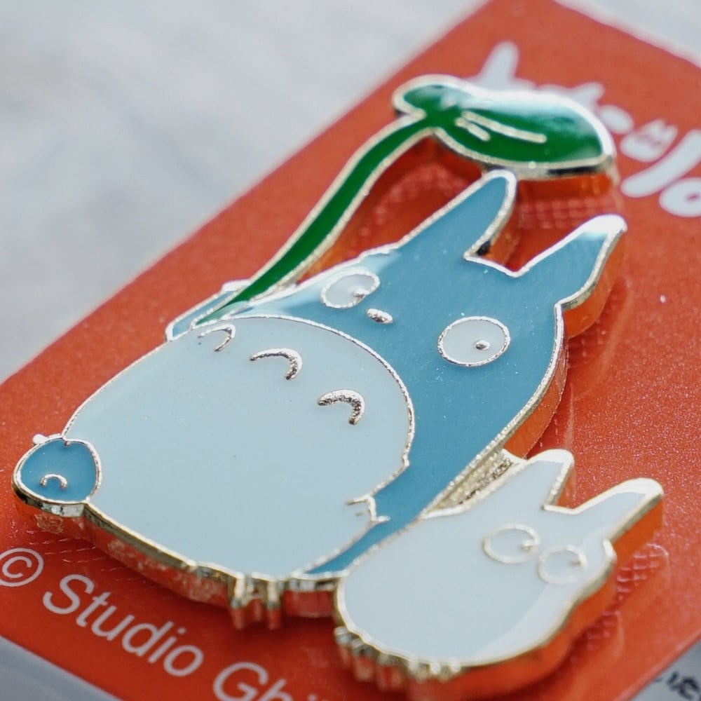 Ensky My Neighbor Totoro Medium & Small Totoro Pin Badge