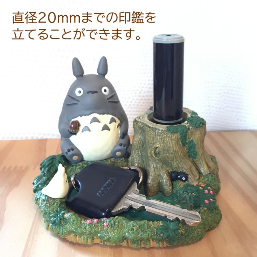 Ensky My Neighbour Totoro by the Pond Stamp and Pen Stand