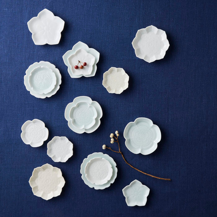 Gaku Small Dish Mokko Blue-White