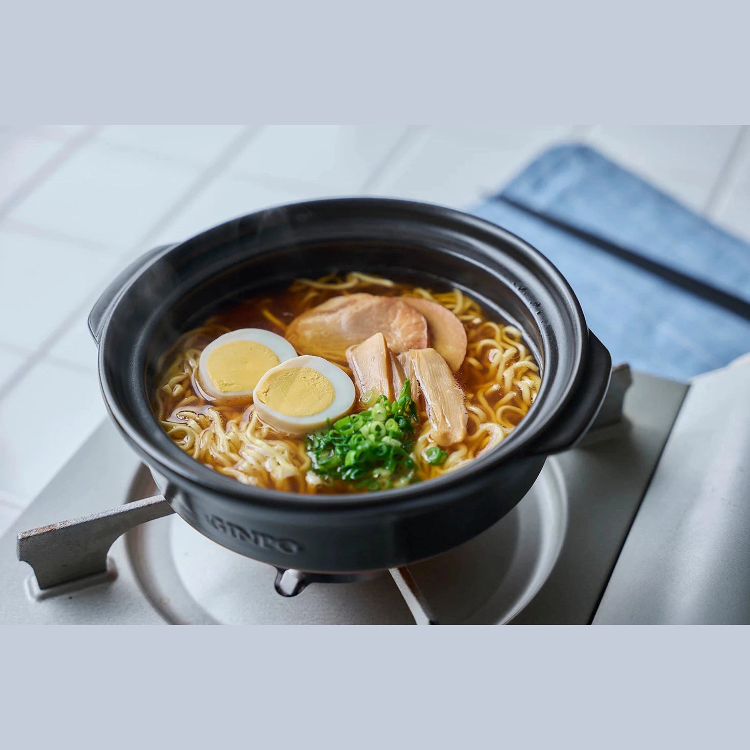 Ginpo Kikka Donabe Clay Pot - Pink Plum - Size 6