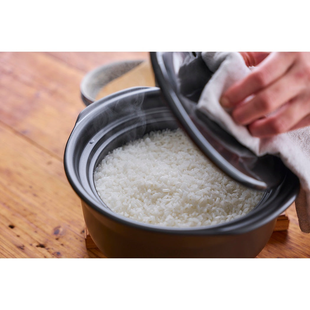 Ginpo Kikka Rice Multi Clay Pot 1.1L Size 2 - Pink Plum