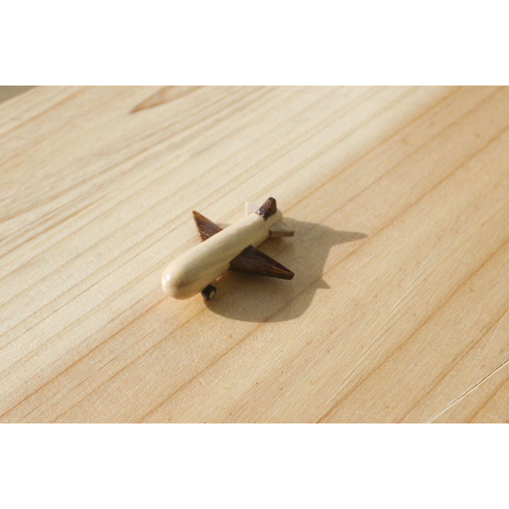 Grapport Claseek Wooden Chopstick Rest - Airplane