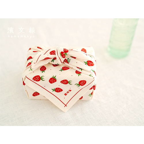 Hamamonyo Strawberry Polka Dot Furoshiki Wrapping Cloth 50cm