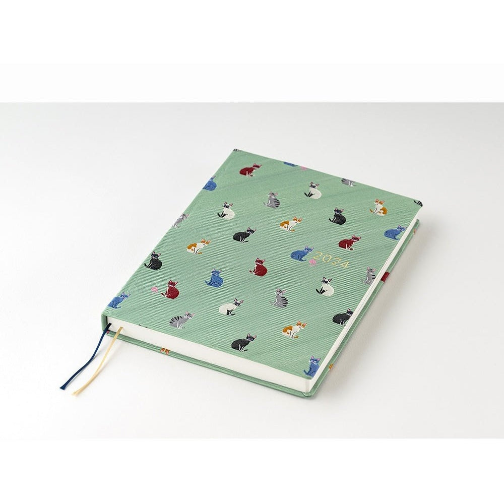 Hobonichi Techo 2024 A5 HON Bow & Tie: Cats & Me