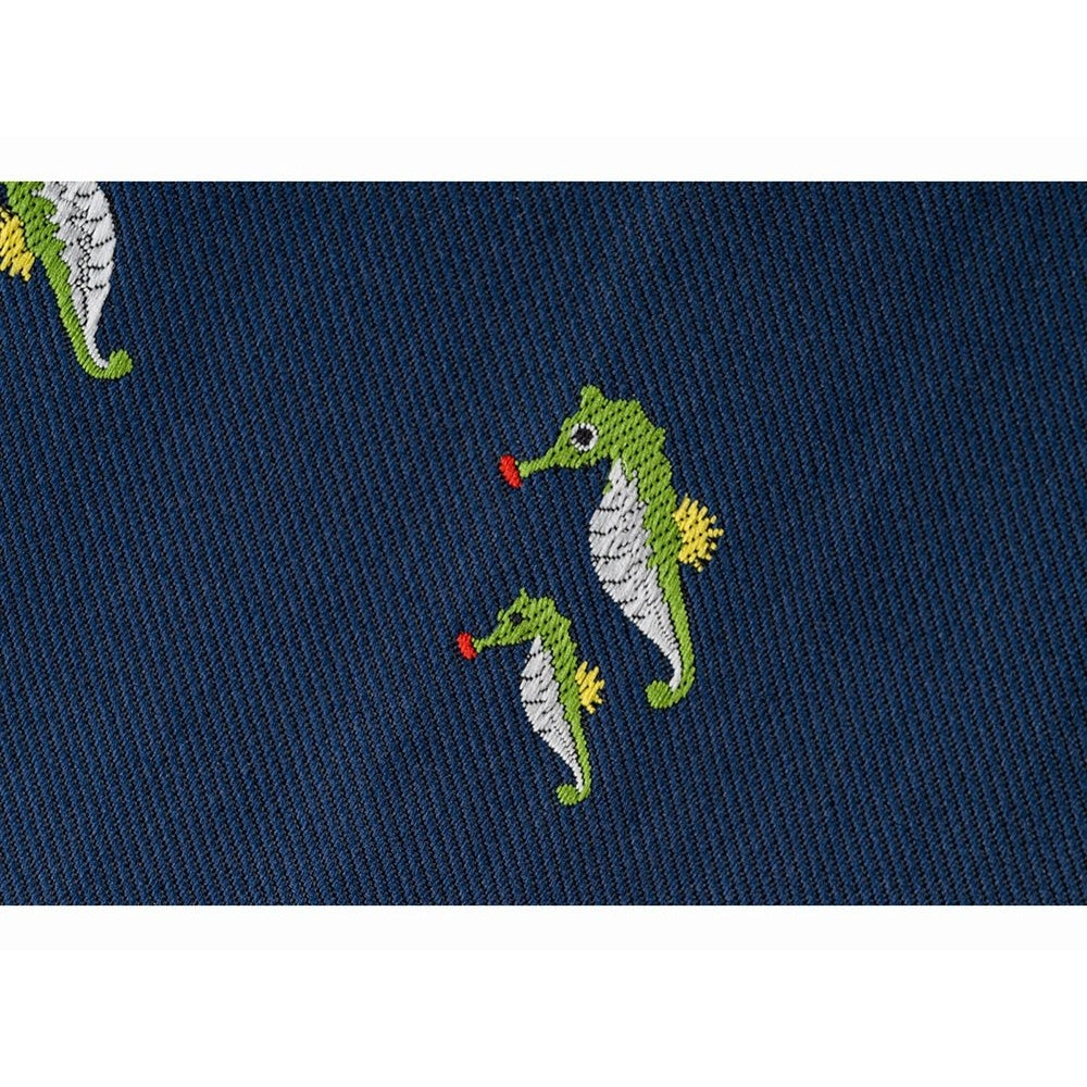 Hobonichi Techo 2024 A5 HON Bow & Tie: Tiny Dragons