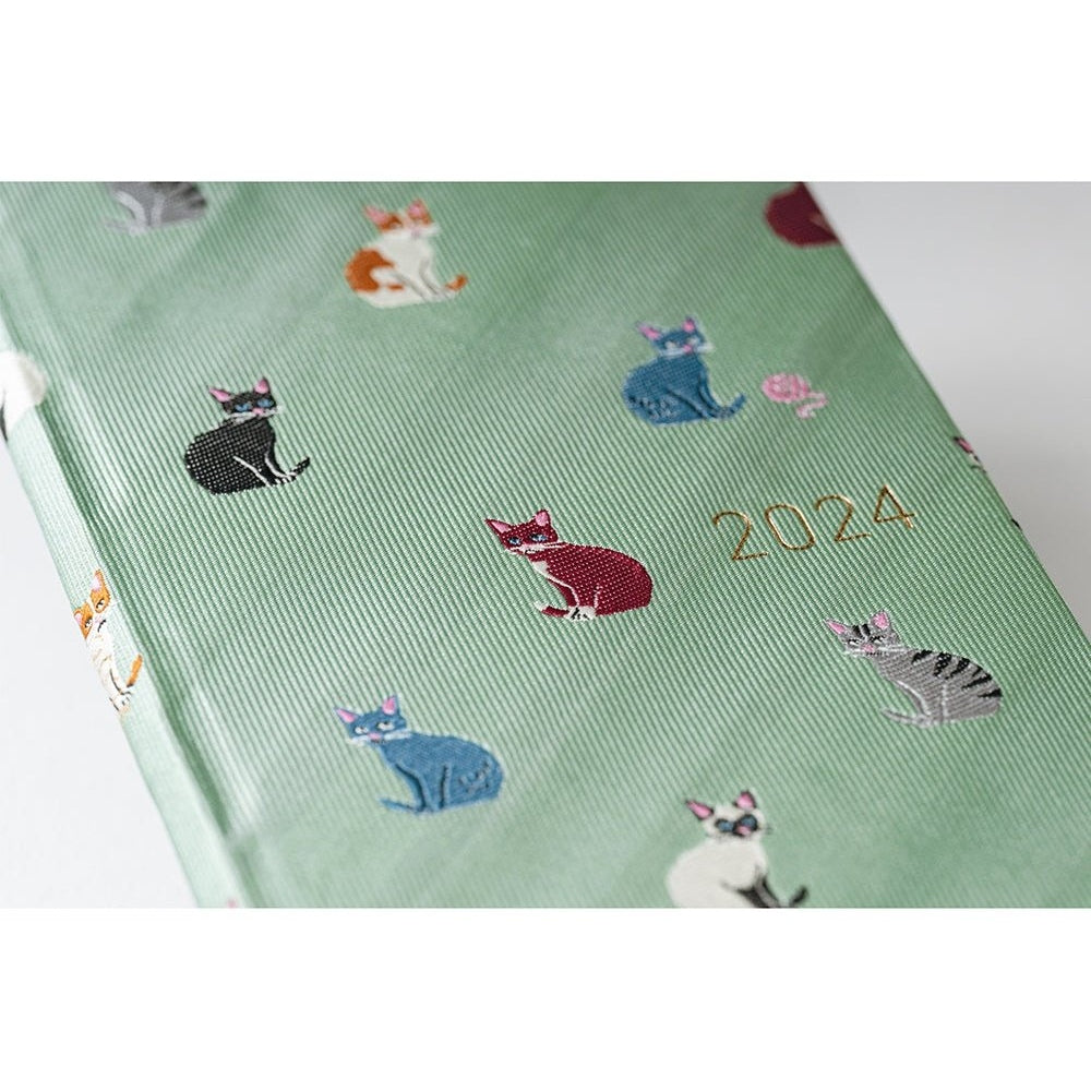 Hobonichi Techo 2024 Weeks Bow & Tie: Cats & Me