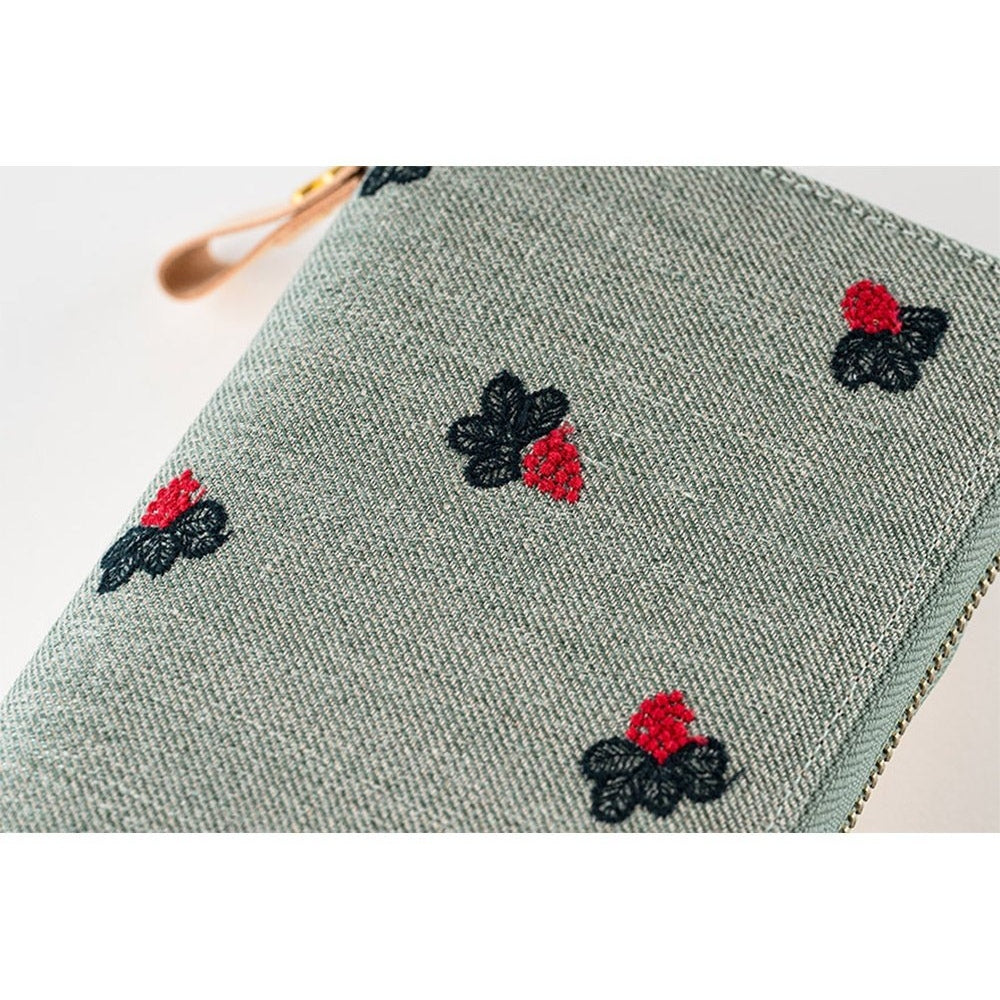 Hobonichi Techo Weeks Cover mina perhonen: light berry Green