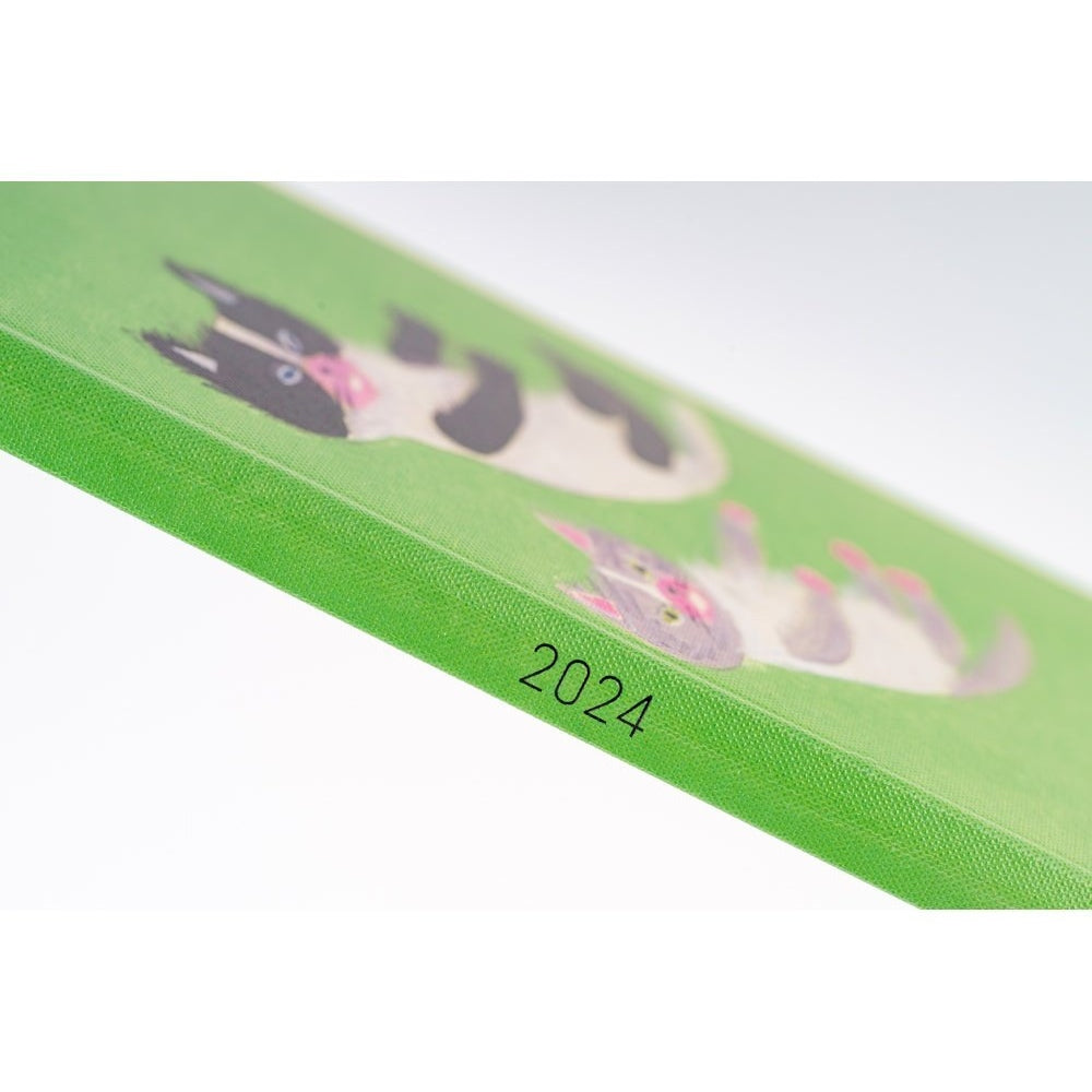 Hobonichi Techo 2024 Weeks Keiko Shibata: Fluffy floating kittens JPN/Tall & Slim/Apr Start