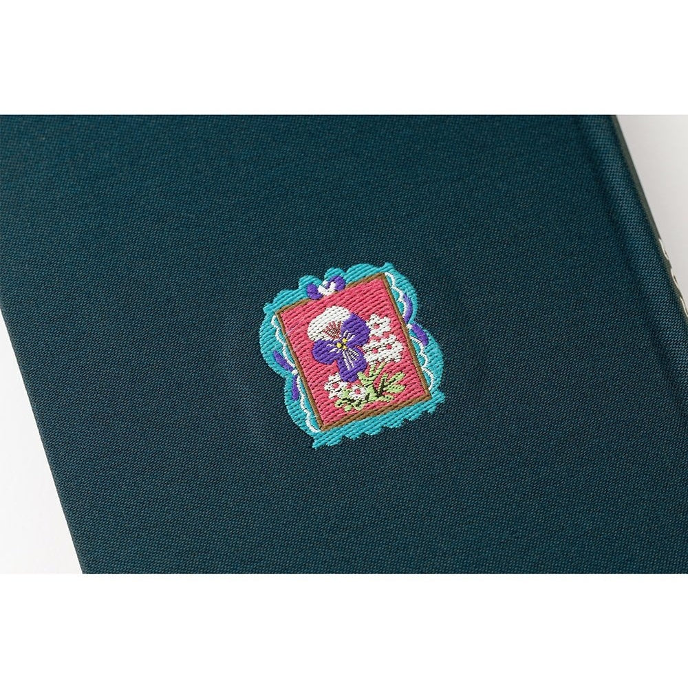 Hobonichi Techo 2024 Weeks Yumi Kitagishi: Take a Look