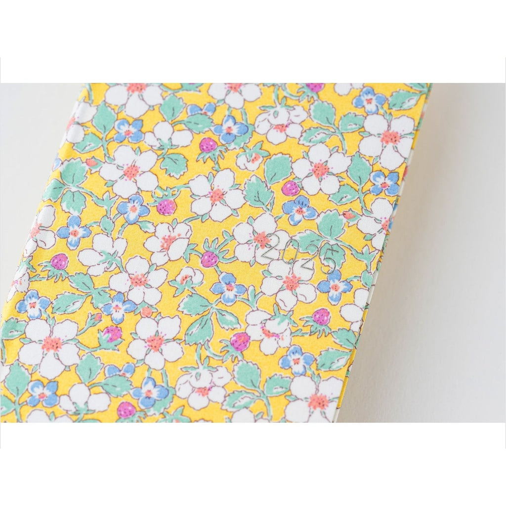 Hobonichi Techo 2025 Weeks - Liberty Fabrics: Paysanne Blossom