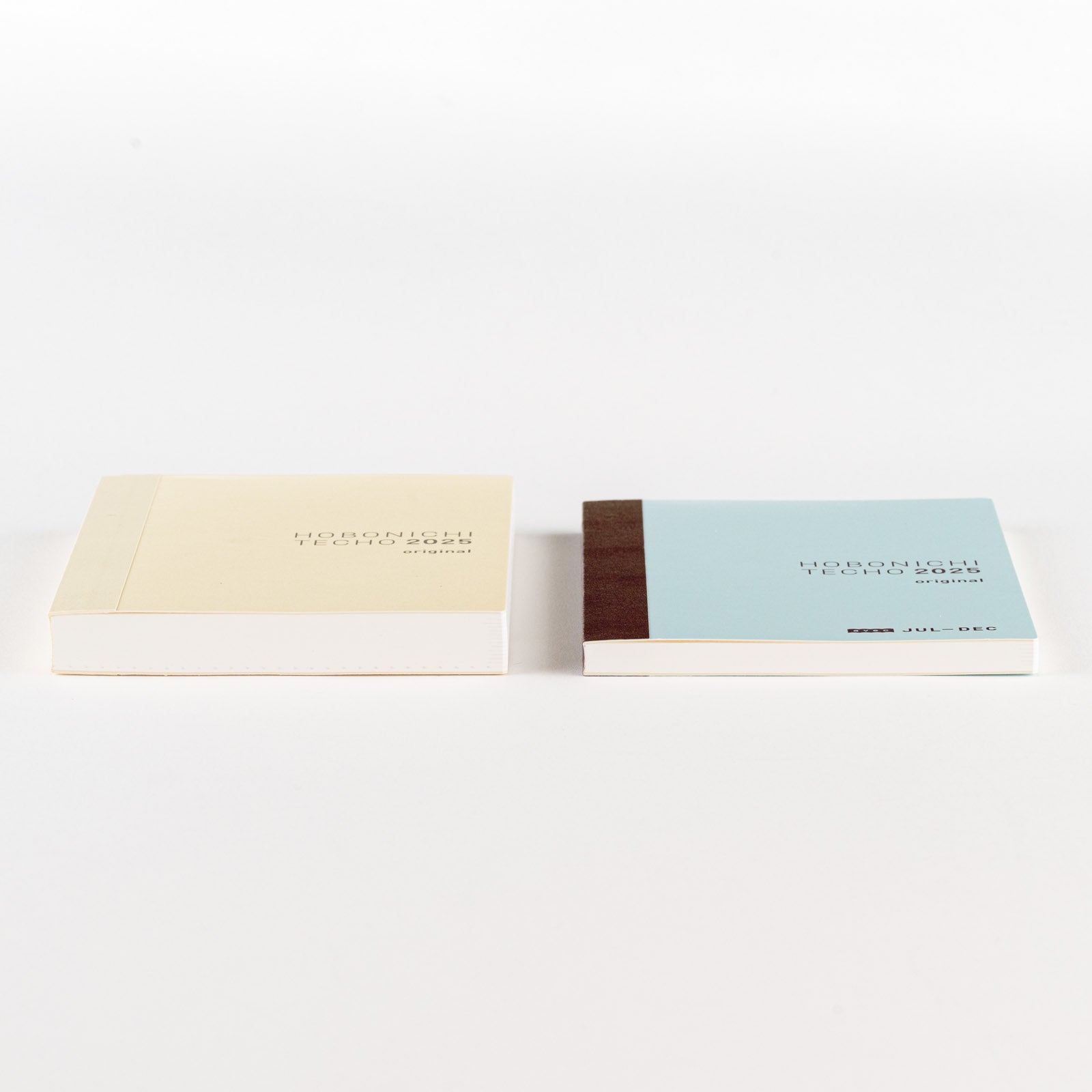 Hobonichi Techo Japanese Original Avec Book 2025 A6/Jul Start/Mon Start/6-Month