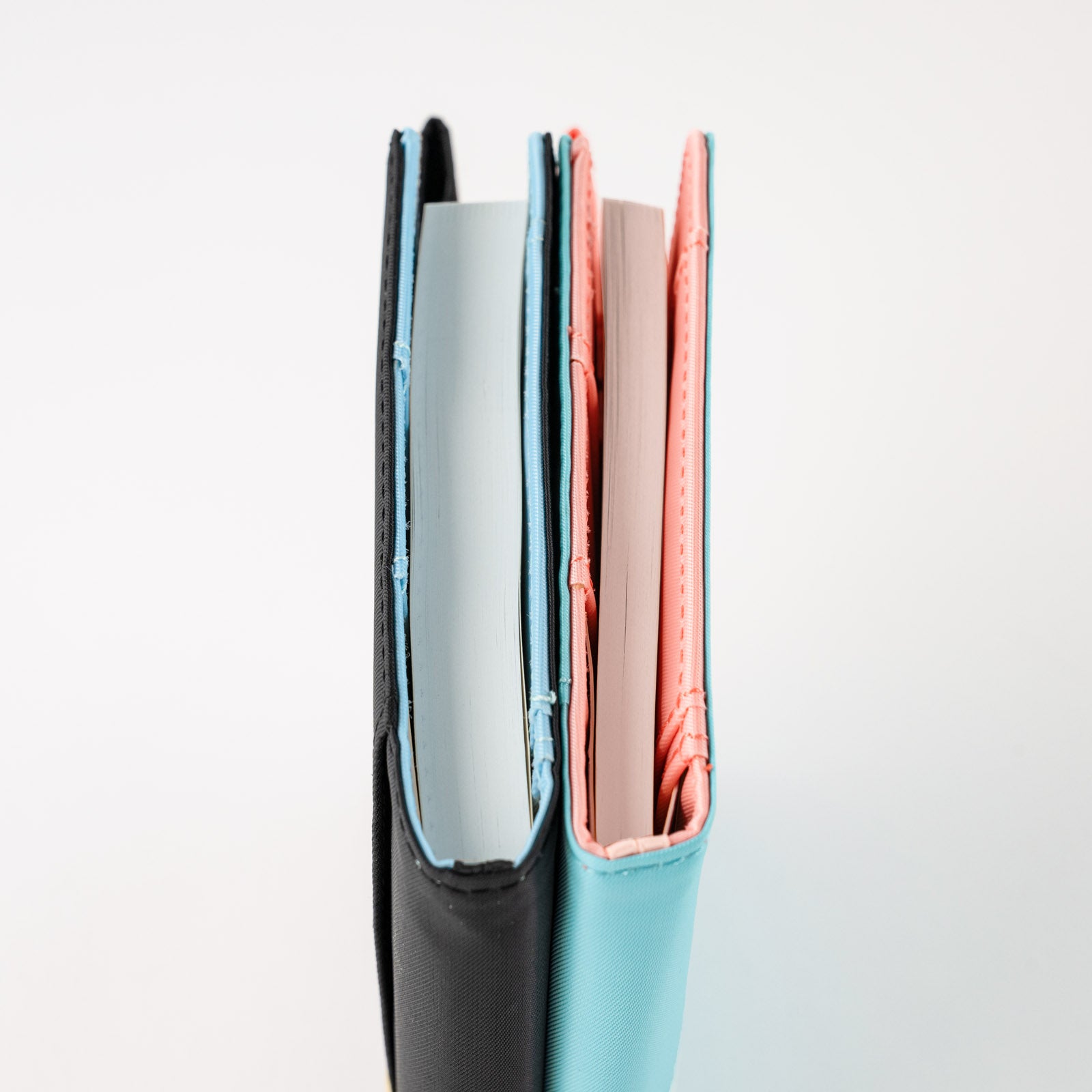 Hobonichi Techo Japanese Original Avec Book 2025 A6/Jul Start/Mon Start/6-Month
