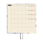 Hobonichi Techo 2026 Weeks ENG weekly layout with cream grid pages and elastic closure