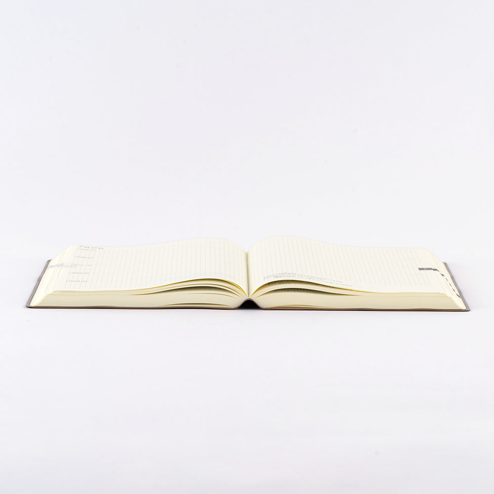 Hobonichi Techo 2027 A5 5-Year Book - Large Hobonichi 5-Year Techo Japanese Book (2027-2031) [A5 size]
