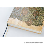 Hobonichi Techo 2027 A5 HON ENG - V&A Series: Vine