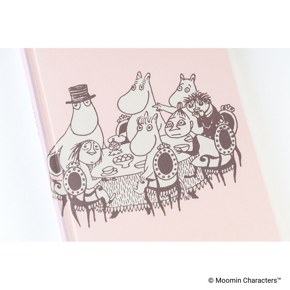 Hobonichi Techo 2027 Weeks ENG - Moomin: At the Table