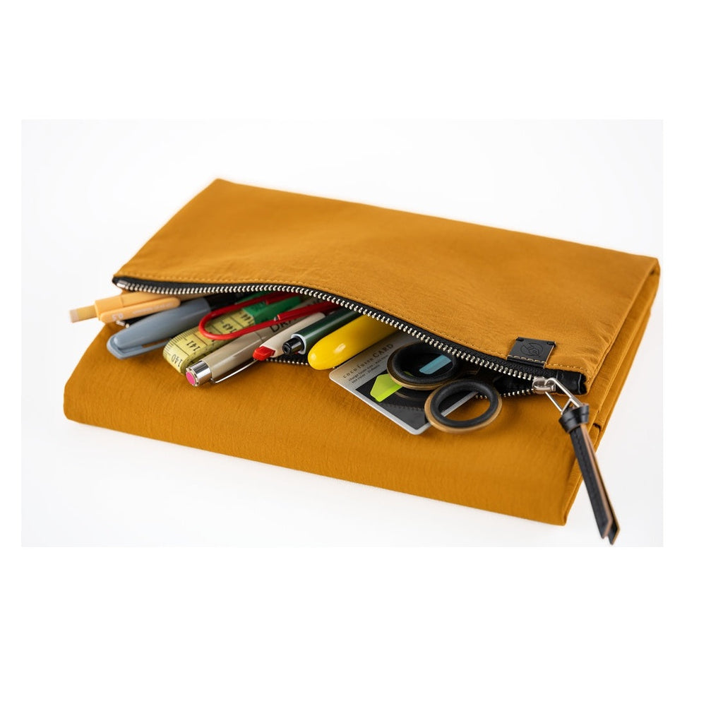 Hobonichi Techo A5 Cousins Planner Cover - Tragen: Mustard