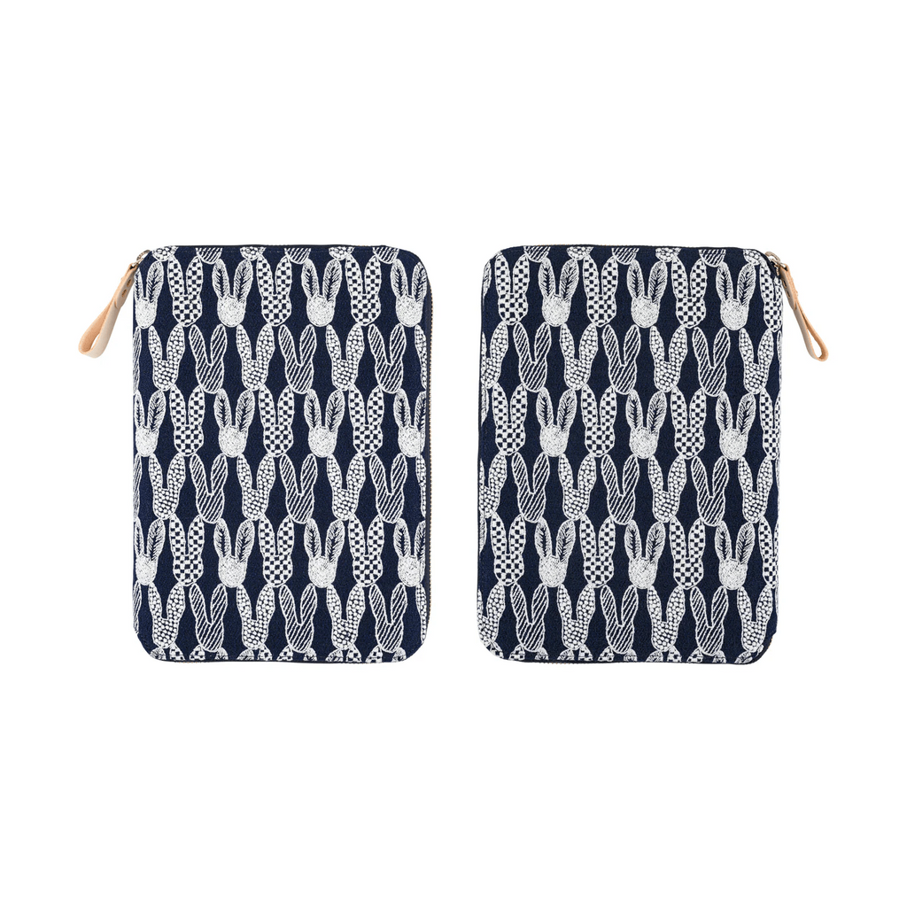 Hobonichi Techo A5 Cousins Planner Cover - minä perhonen: pomppia Navy