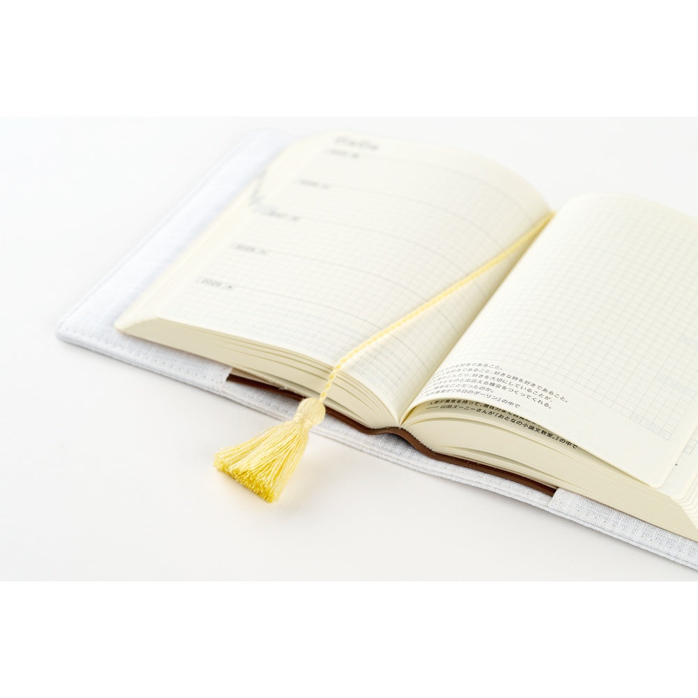 Hobonichi Techo A6 5-Year Book Gift Edition - iyo okumi: Hobonichi 5-Year Techo Gift Edition - haconiwa 2026-2030