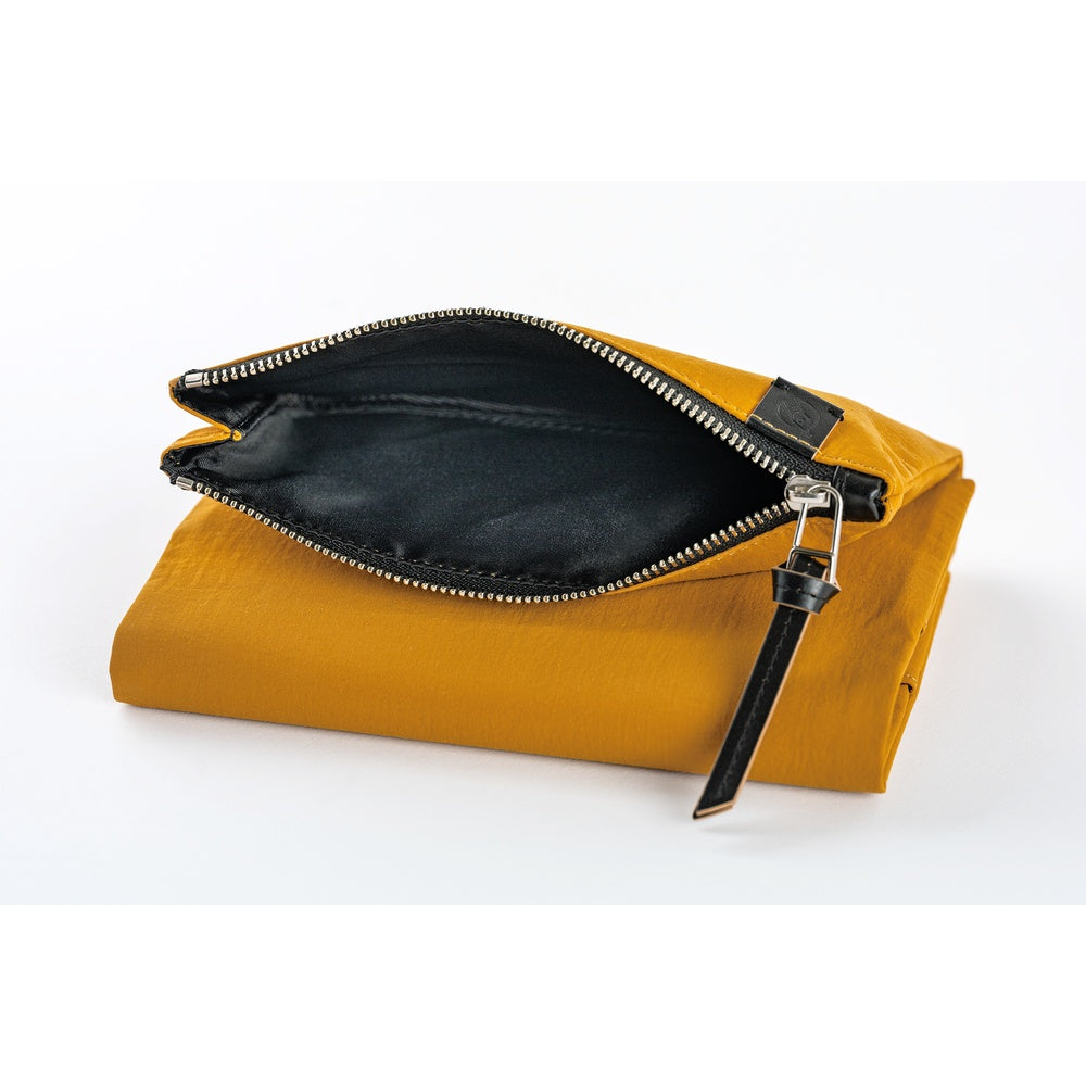 Hobonichi Techo A6 Original Planner Cover - Tragen: Mustard