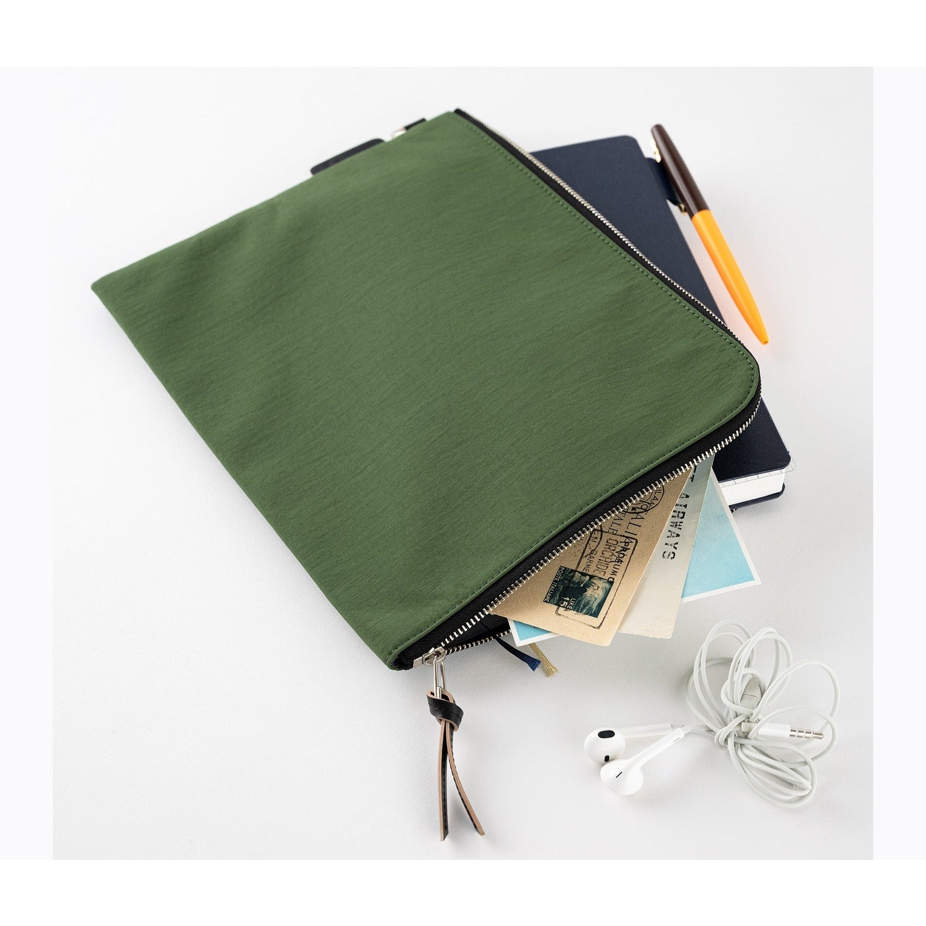 Hobonichi Techo Tragen Flat Pouch for A5 Size Green