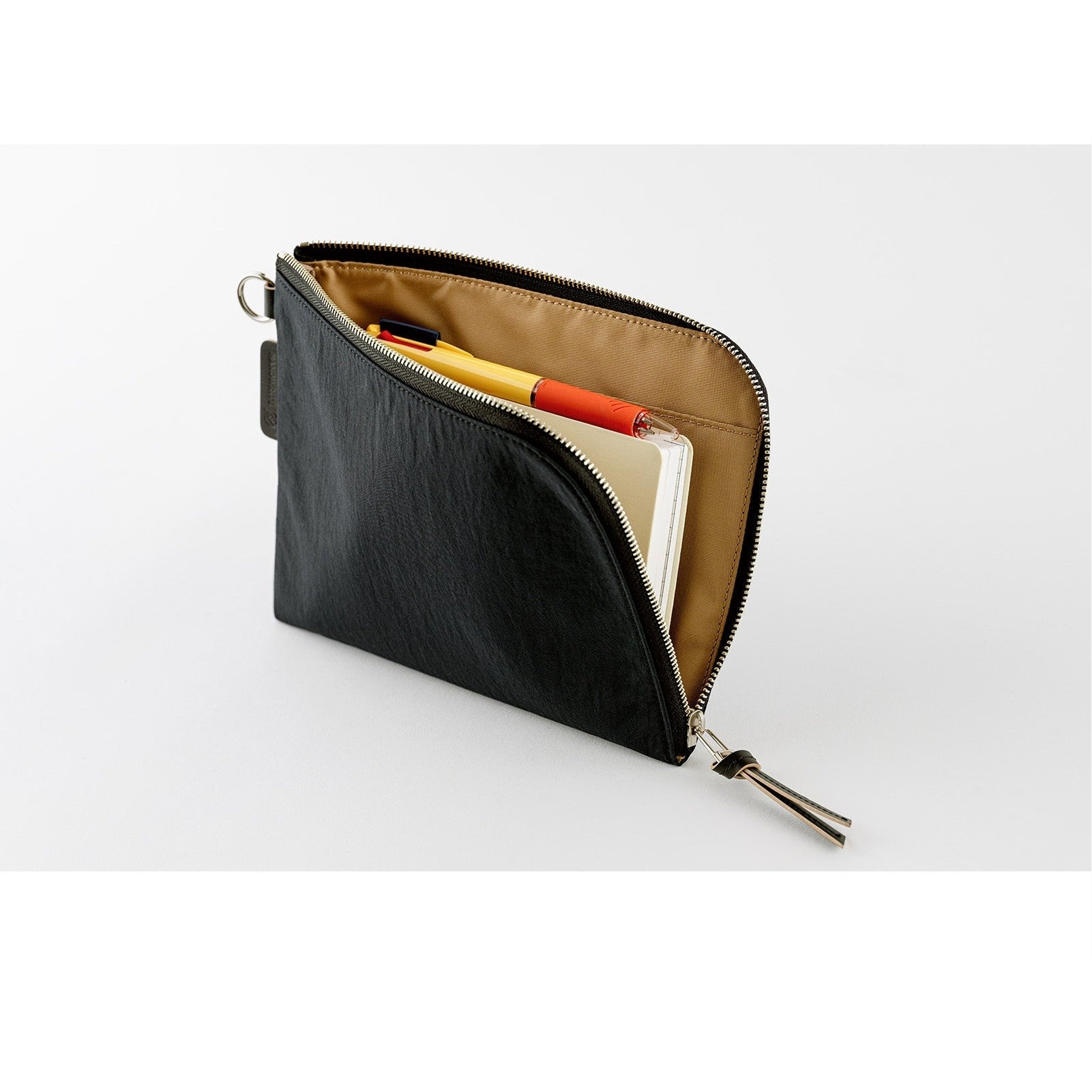 Hobonichi Techo Tragen Flat Pouch for A6 Size Black