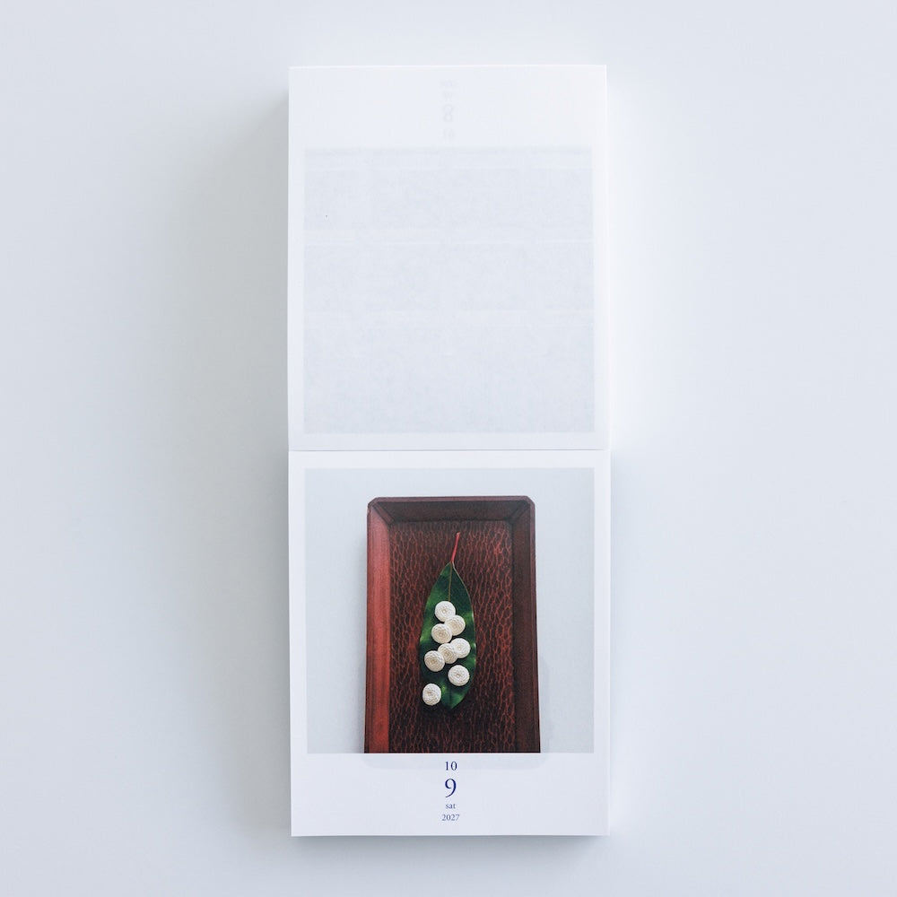 Hobonichi Techo Weeksdays: Weeksdays Daily Desktop Calendar 2027