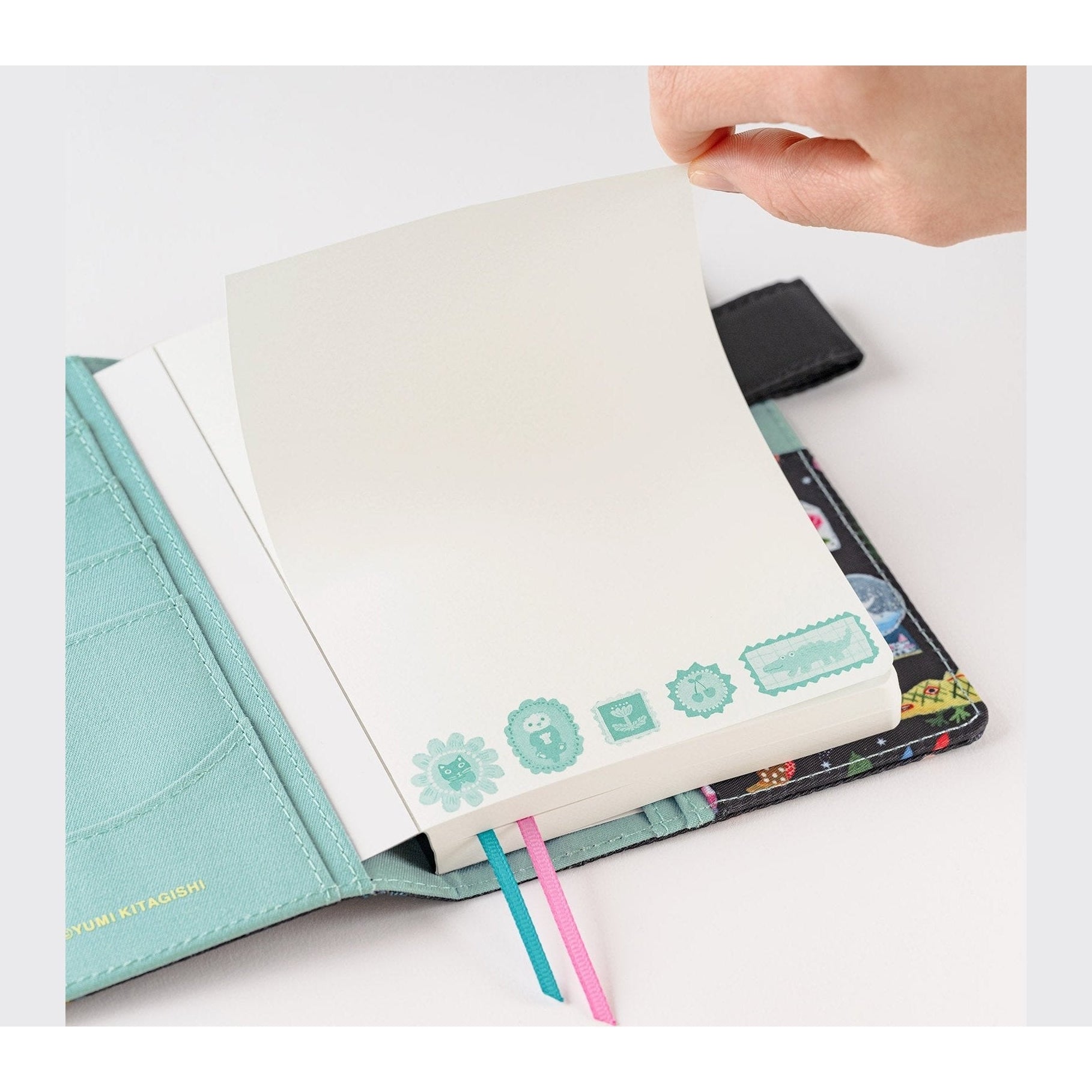 Hobonichi Techo Yumi Kitagishi: Hobonichi Paper s Take a Look
