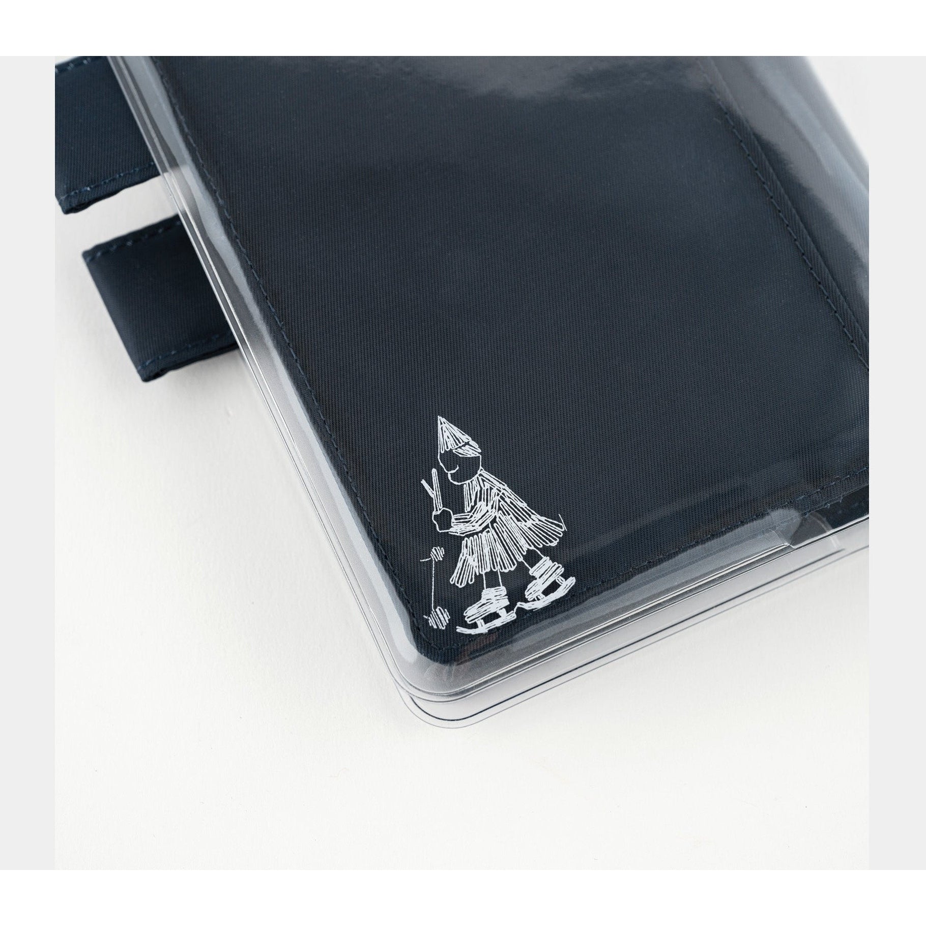 Hobonichi Techo iyo okumi: Cover on Cover for A6 Size Beautiful Season