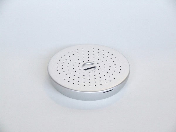 Hokuriku 19cm aluminium steam plate with perforated holes and central handle