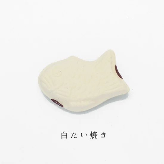Ihoshiro Azuki Taiyaki Chopstick Rest