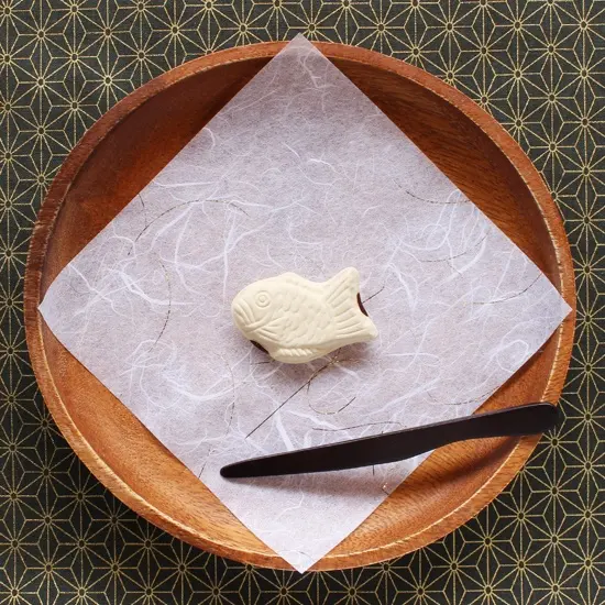 Ihoshiro Azuki Taiyaki Chopstick Rest