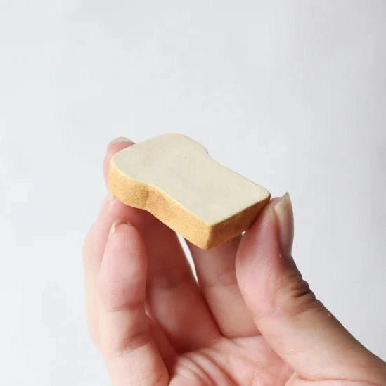 Ihoshiro Cheese Toast Chopstick Rest