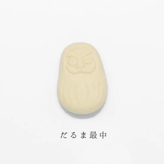 Ihoshiro Daruma Monaka Chopstick Rest