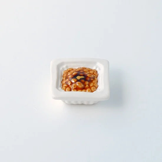 Ihoshiro Natto Chopstick Rest