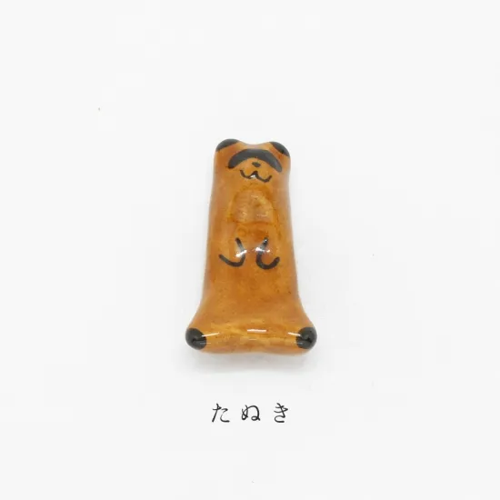 Ihoshiro Raccoon Dog Chosptick Rest