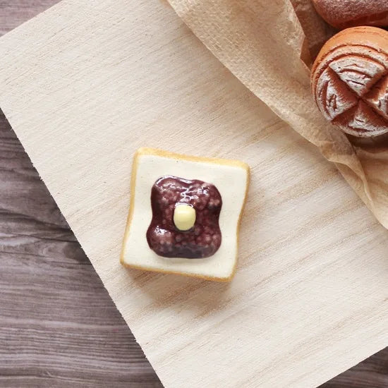 Ihoshiro Red bean Toast Chopstick Rest