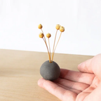 Ihoshiro Round Dry Flower Vase
