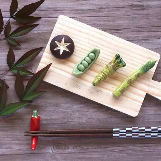 Ihoshiro Shiitake Chopstick Rest