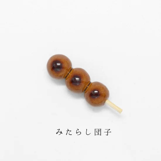 Ihoshiro Soy Dango Chopstick Rest