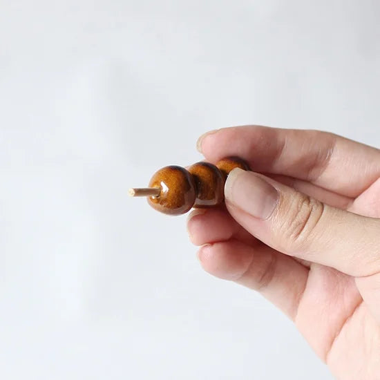 Ihoshiro Soy Dango Chopstick Rest
