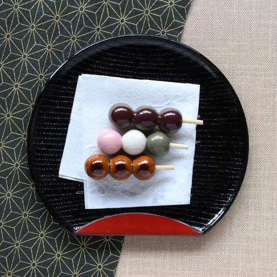 Ihoshiro Soy Dango Chopstick Rest